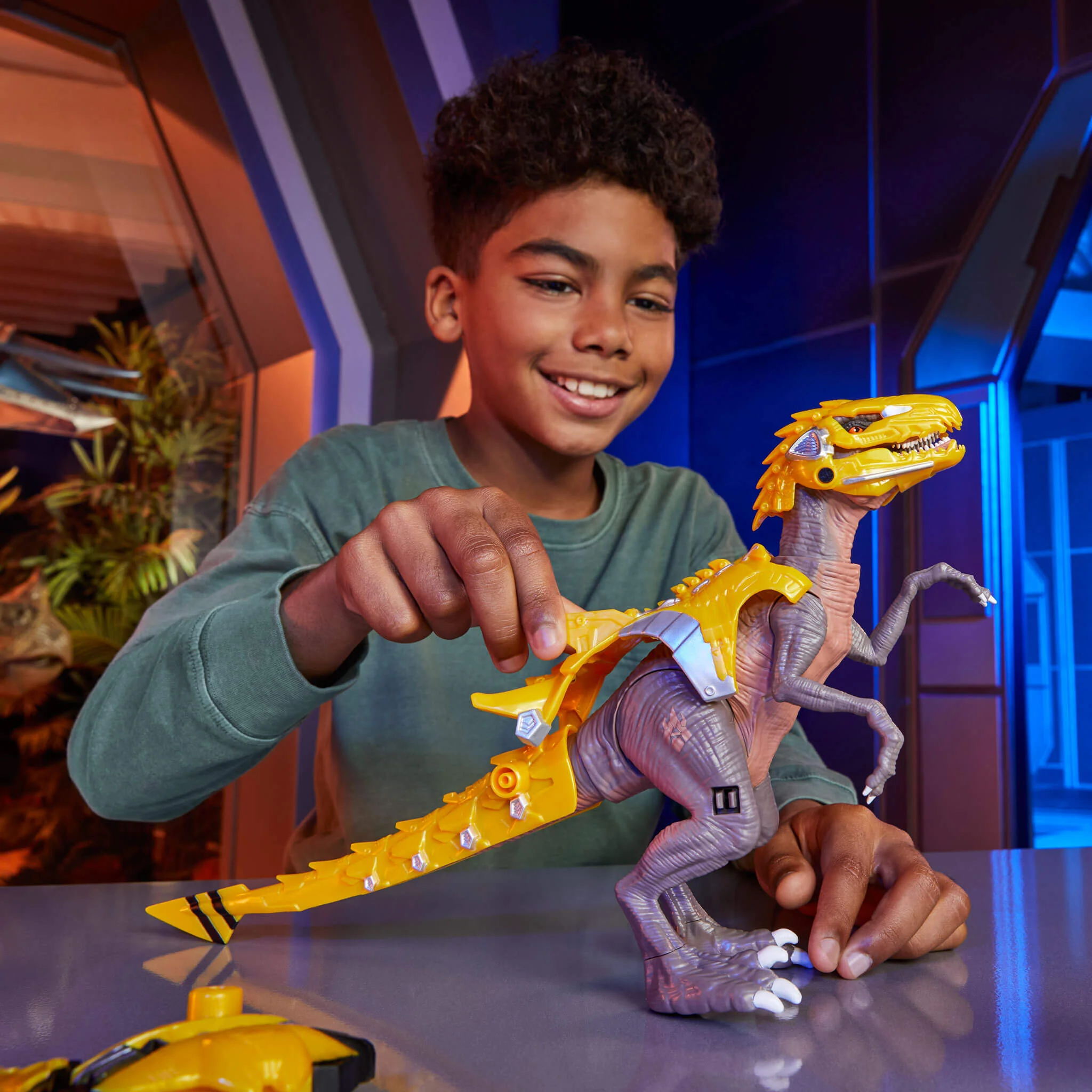 Armorsaurs Armor-Up Yellow Raptor Dinosaur Blaze Toy Figure - Image 4