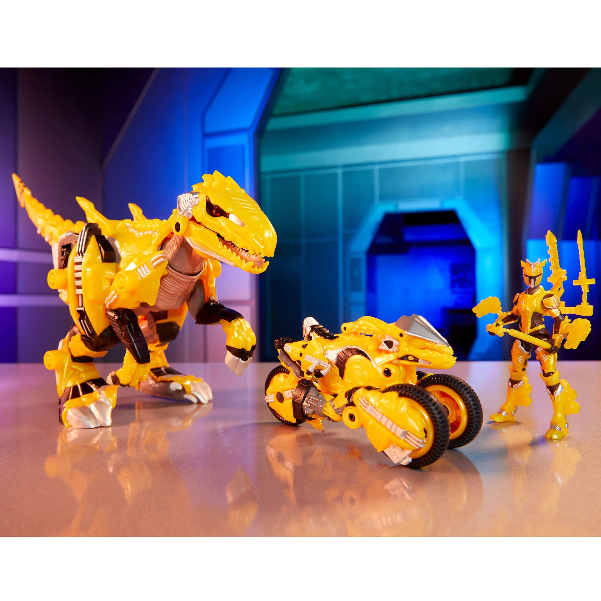 Armorsaurs Evolver Blaze Transforming Raptor to Vehicle - Image 8