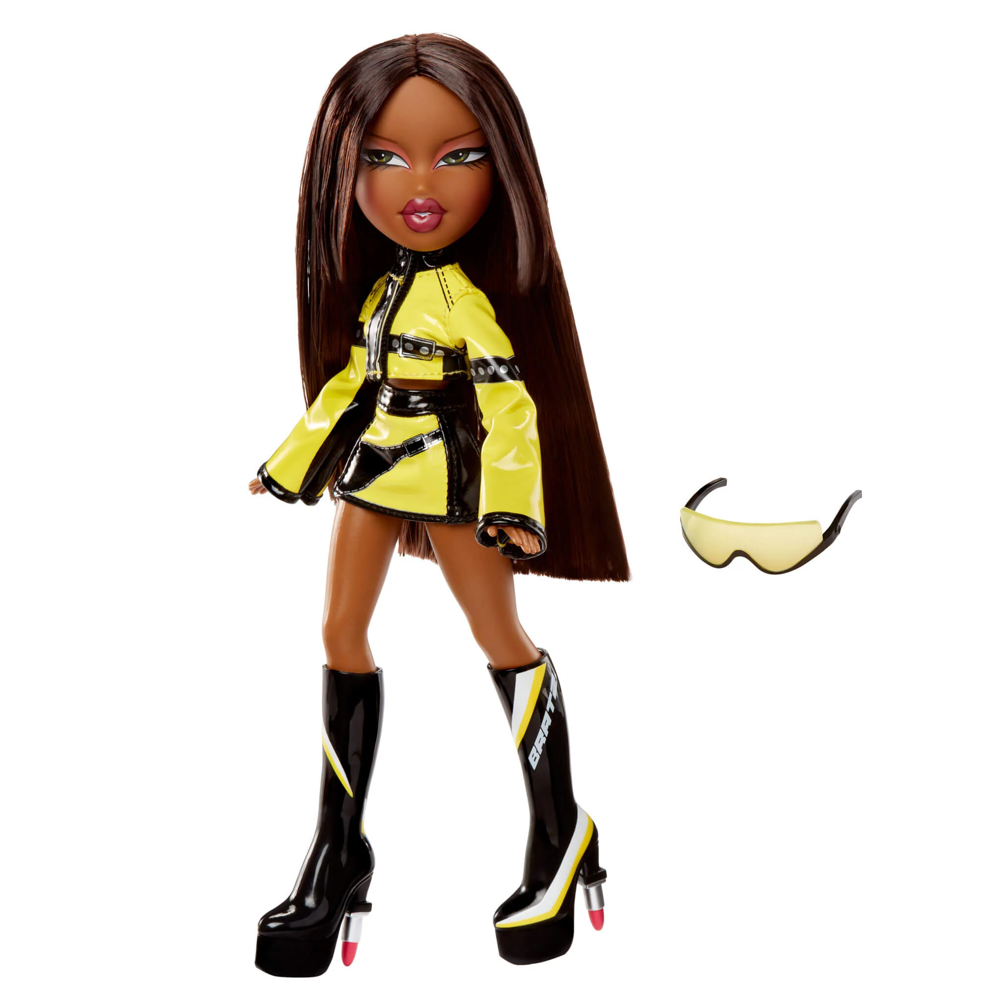 Bratz Scorchin' Sasha Fashion Doll with Accessories - Image 2
