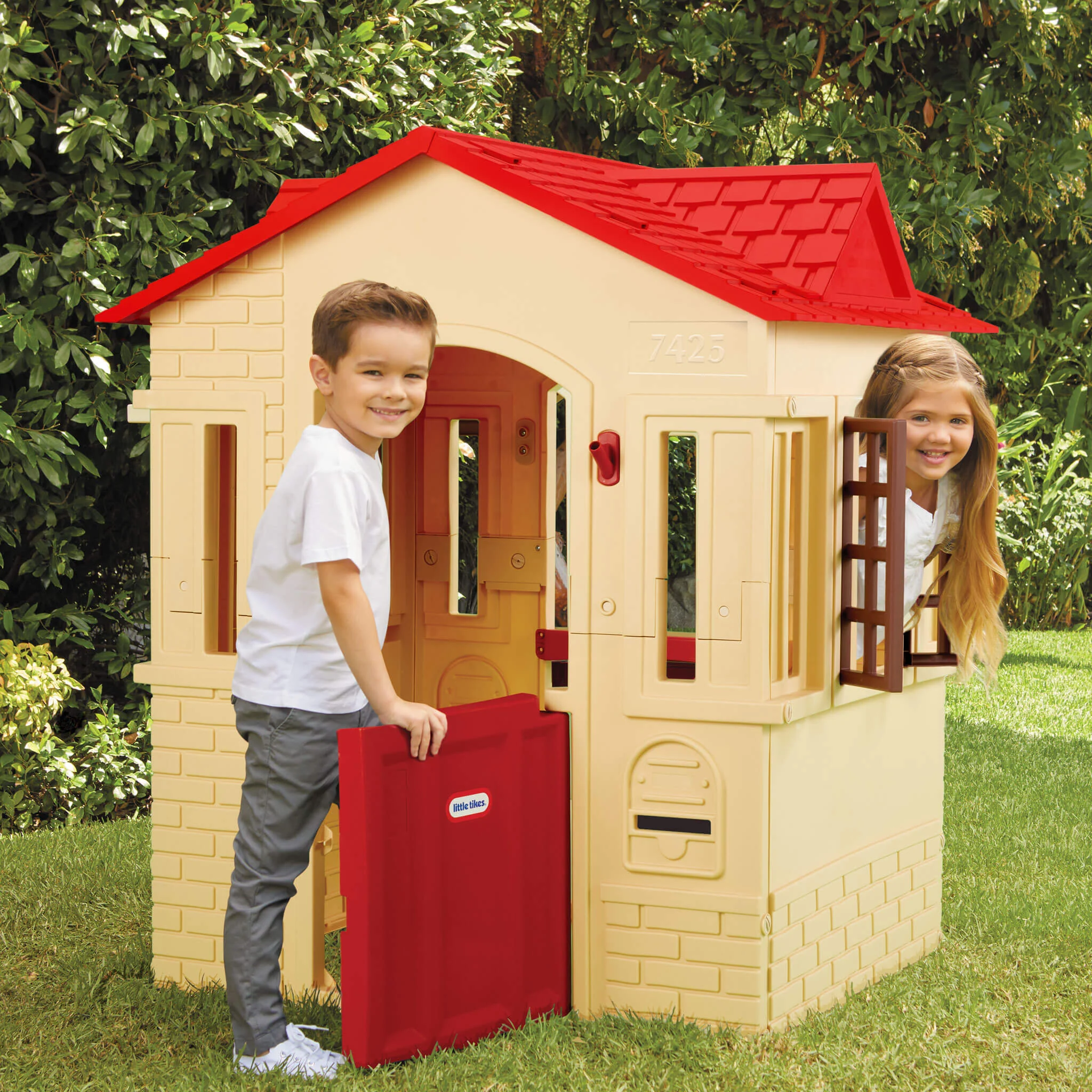 Little Tikes Cape Cottage Playhouse - Tan - Image 2