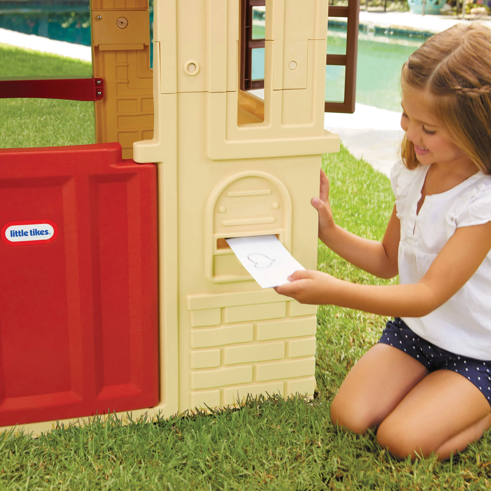 Little Tikes Cape Cottage Playhouse - Tan - Image 3