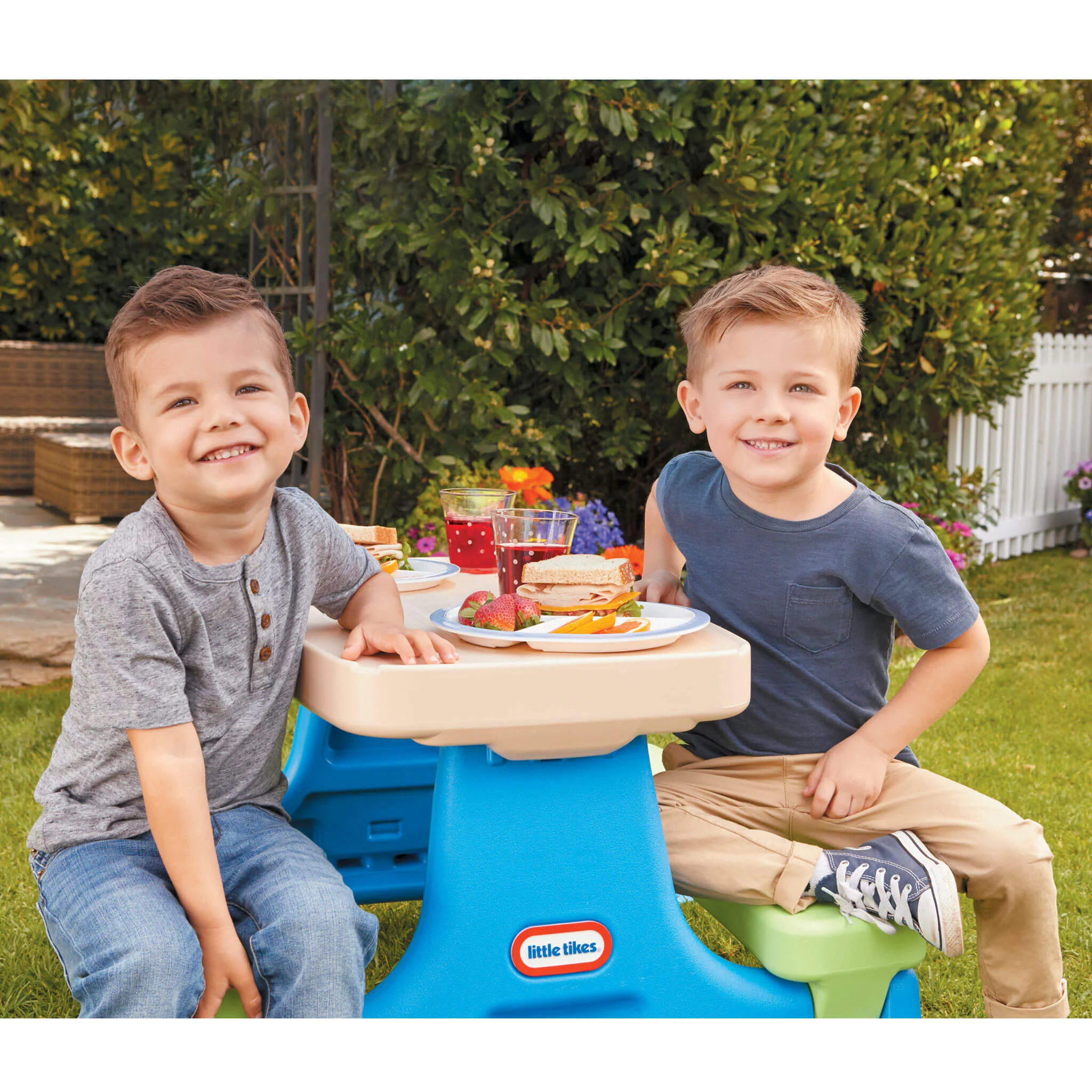Little Tikes Easy Store Jr. Play Table with Umbrella - Blue\Green - Image 4