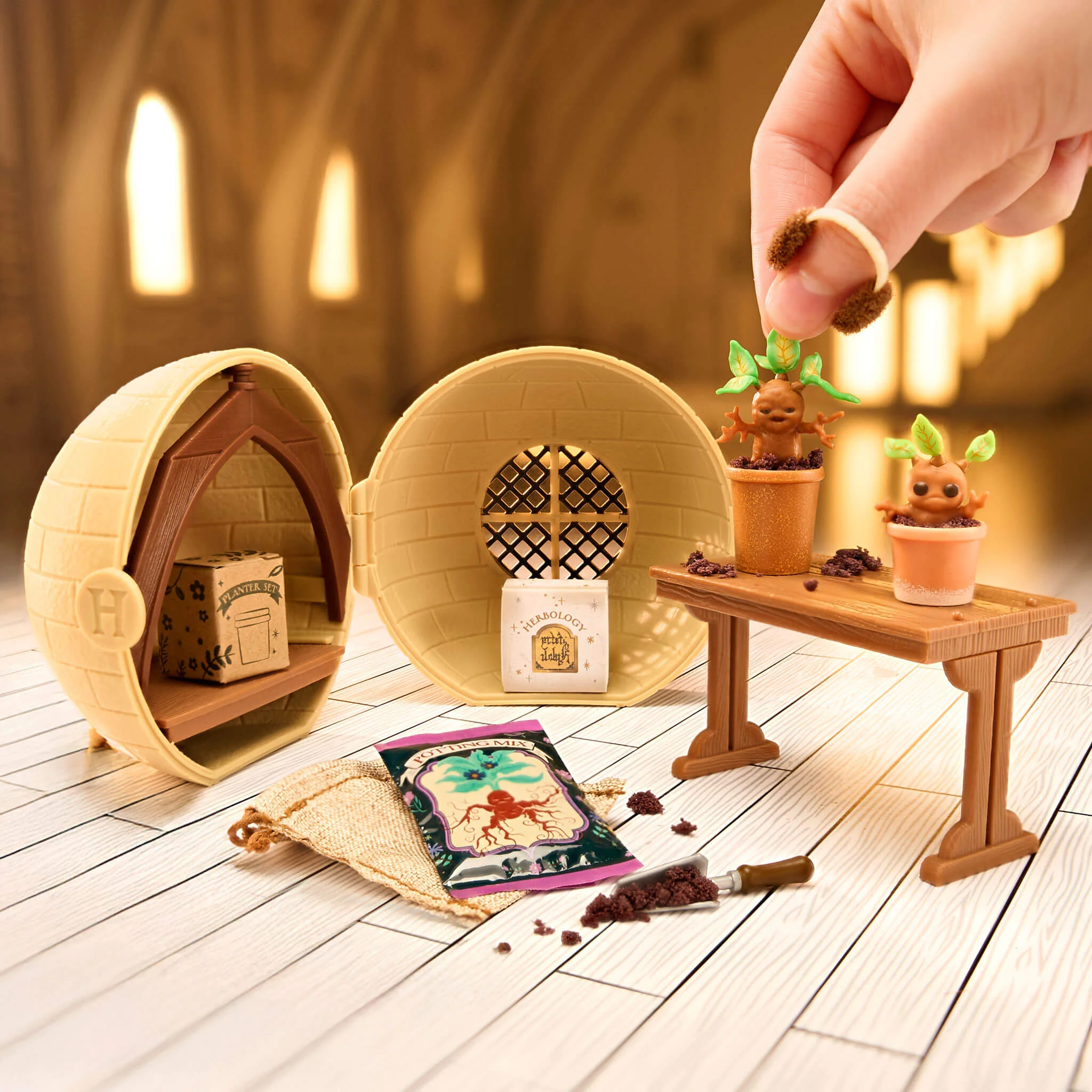 MGA's Miniverse Make It Mini Back to Hogwarts™ Harry Potter™ Mini Collectibles - Image 5