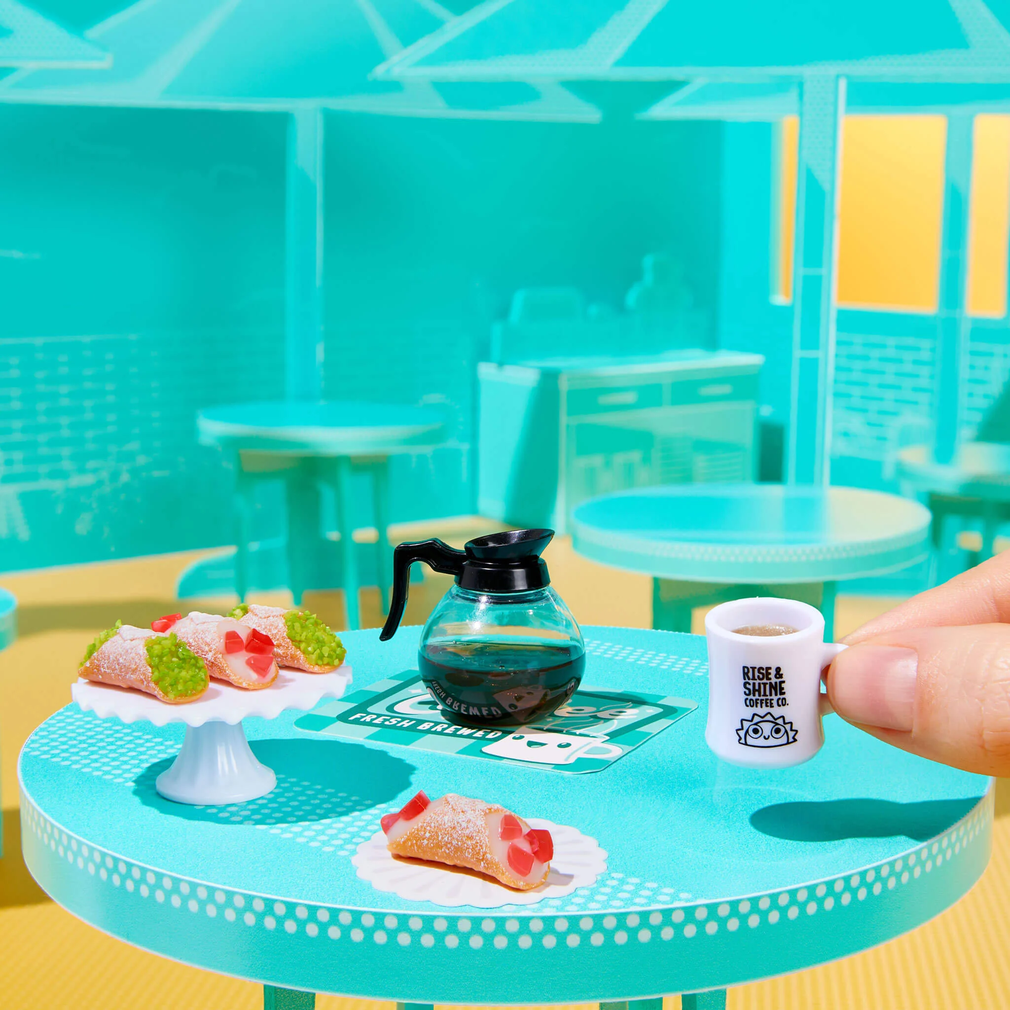 MGA's Miniverse Make It Mini Cafe Series 6 Mini Collectibles - Image 3