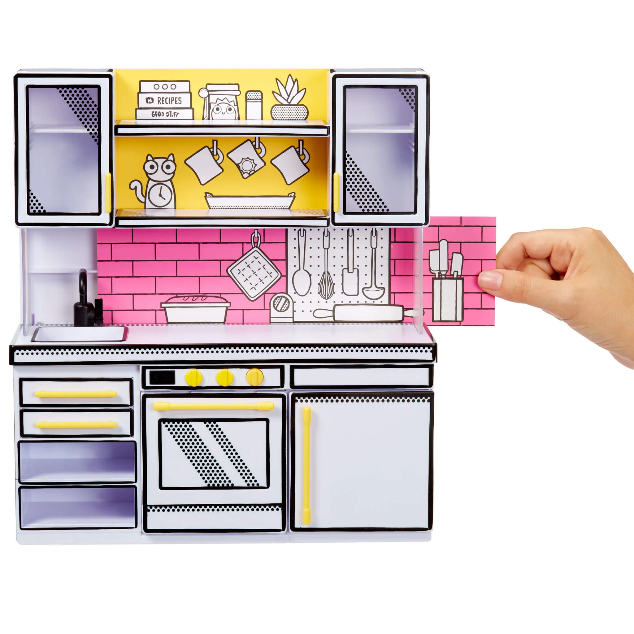 MGA's Miniverse Make It Mini Kitchen - Image 3