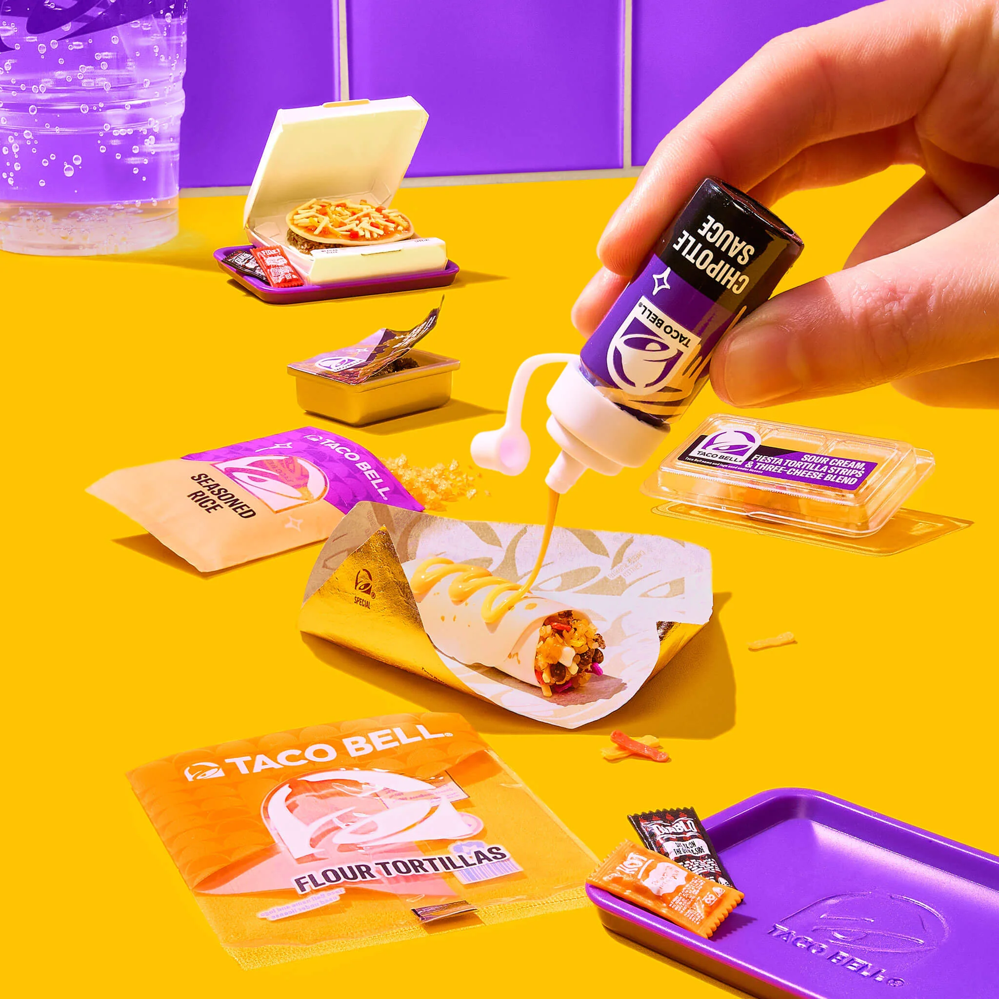 MGA's Miniverse Make It Mini Taco Bell® Mini Collectibles - Image 3