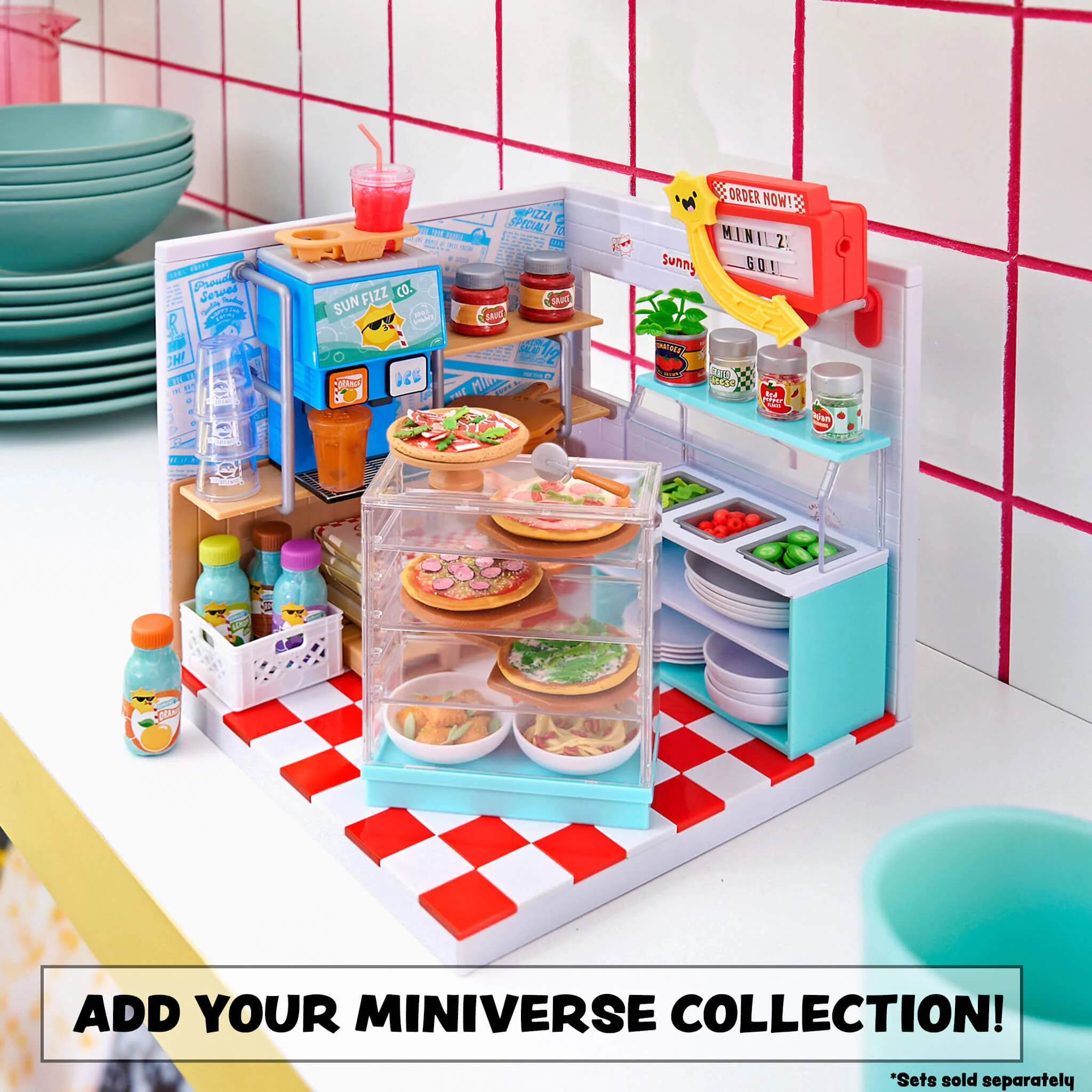 MGA's Miniverse Make It Mini Spaces Pizza Shop - Image 4